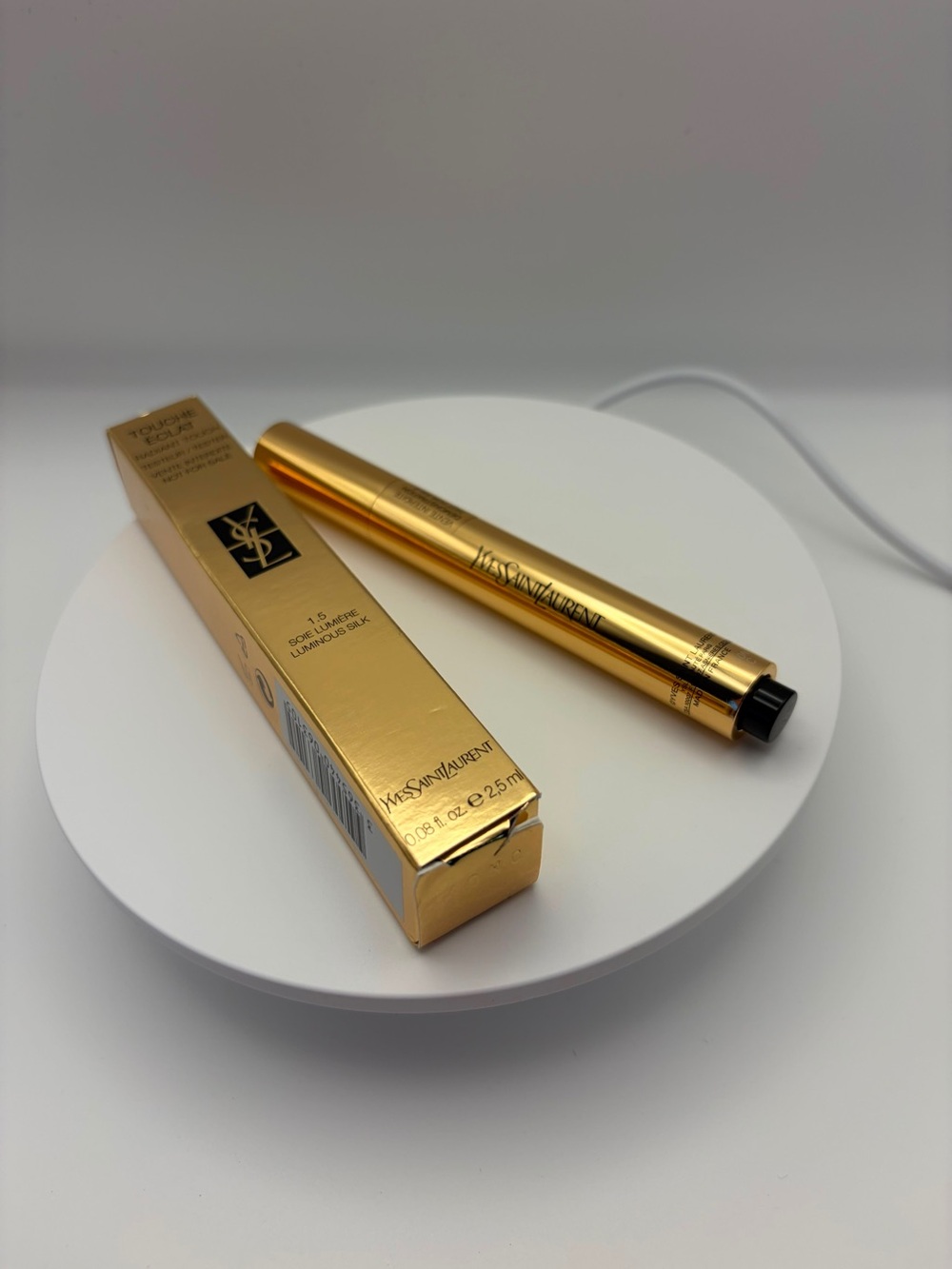 Concealer - Picture 3 of 3
